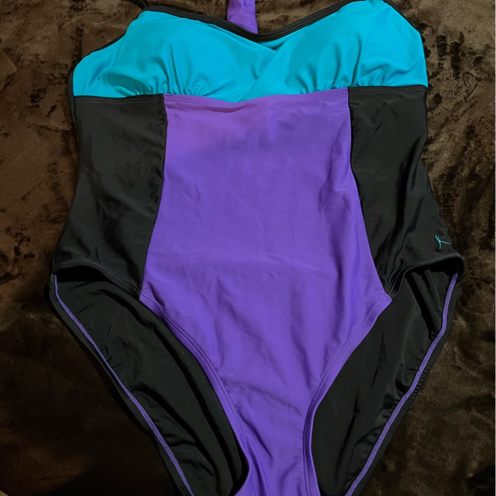 Brand new danskin swimsuit